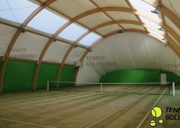 Budowa hal tenisowych z drewna klejonego